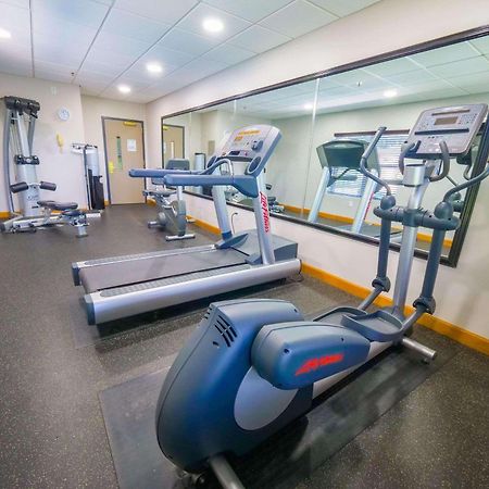 Country Inn & Suites By Radisson, Burlington Elon , Nc المظهر الخارجي الصورة