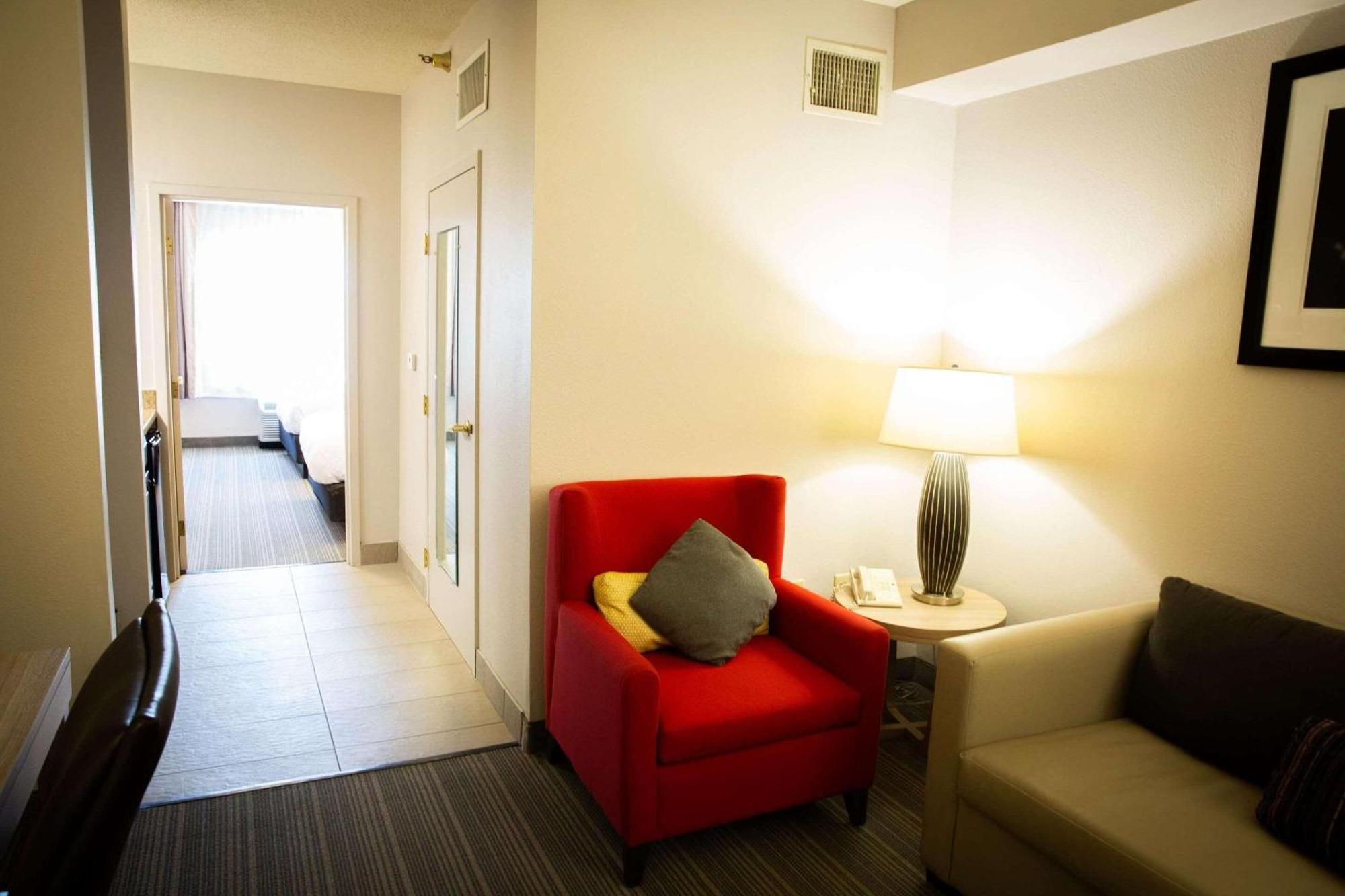 Country Inn & Suites By Radisson, Burlington Elon , Nc المظهر الخارجي الصورة