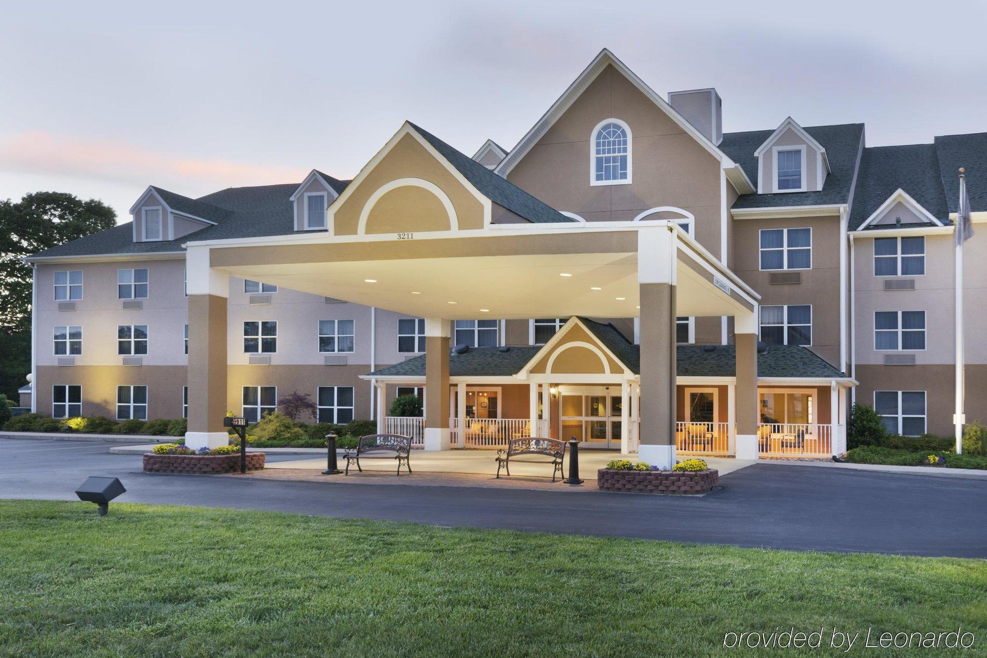 Country Inn & Suites By Radisson, Burlington Elon , Nc المظهر الخارجي الصورة