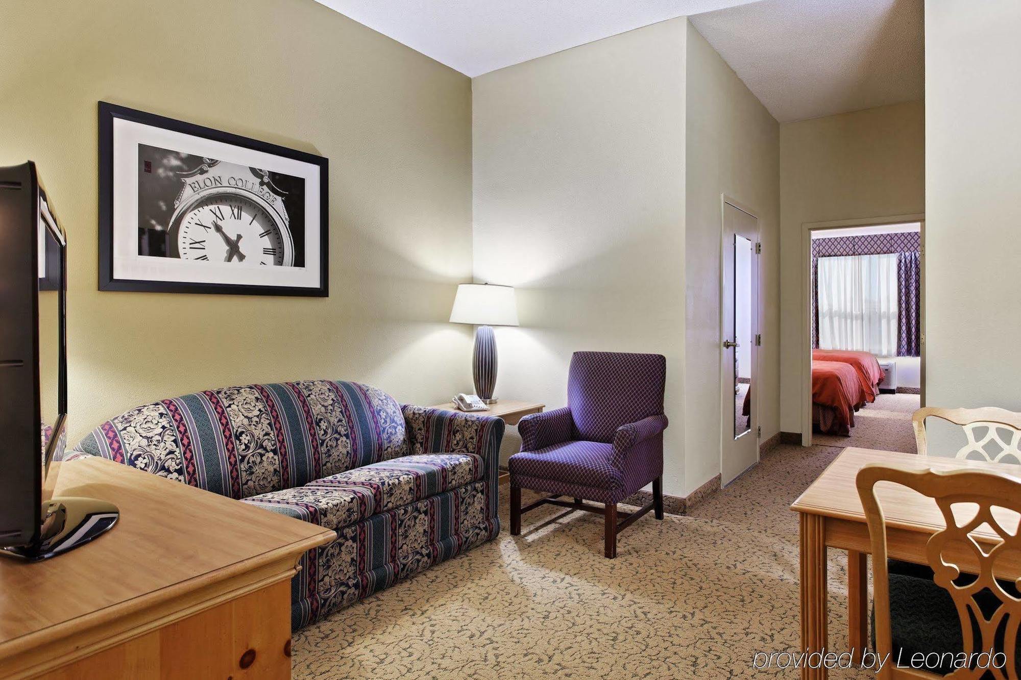 Country Inn & Suites By Radisson, Burlington Elon , Nc المظهر الخارجي الصورة