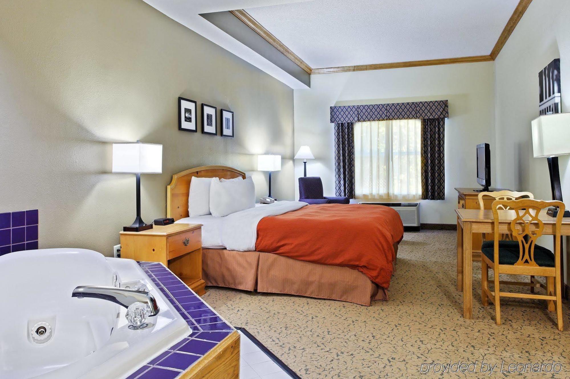Country Inn & Suites By Radisson, Burlington Elon , Nc المظهر الخارجي الصورة